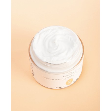 Masque Nutrition
Soin pour les cheveux ondulés à frisés